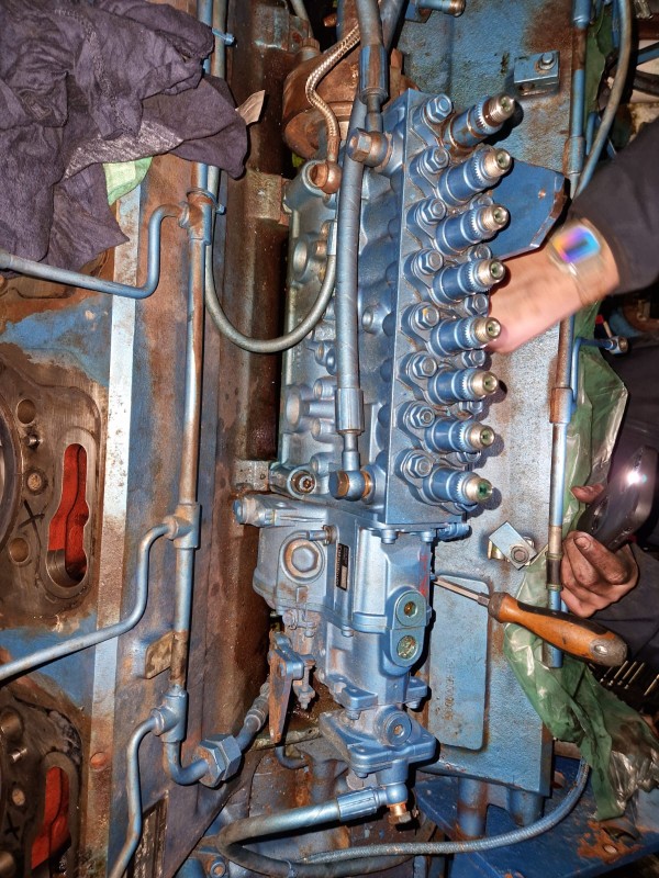 Révision 12000 Heures R4 Baudouin 8M26.2 Vedette Henri Jacques Esperandieu