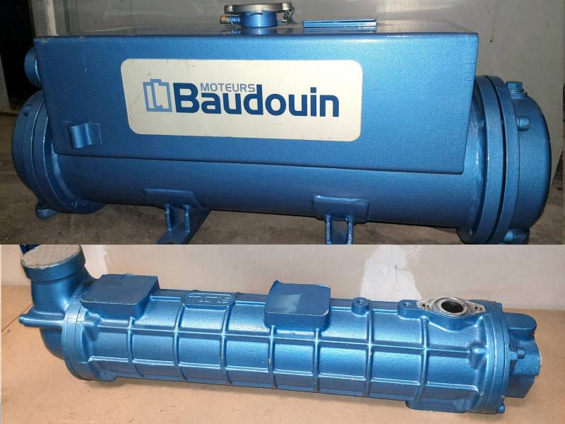 Refroidisseur d'huile et lot de pièces d'occasion Baudouin sur Marseille, Sète et le Grau du Roi